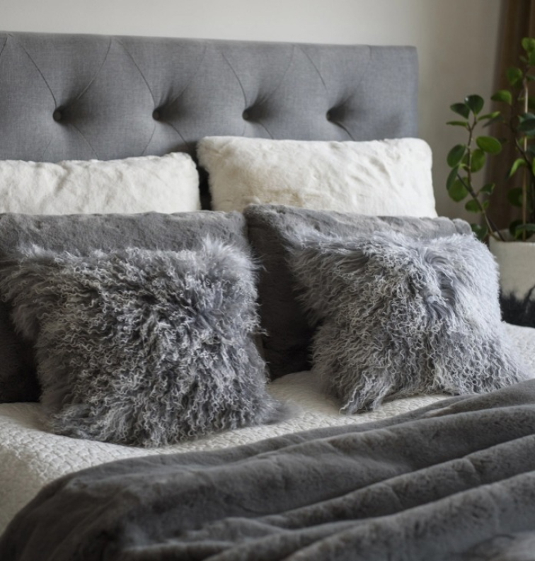 Tibetská kožešina, Grey Silvertop, šedá, 95x55 cm