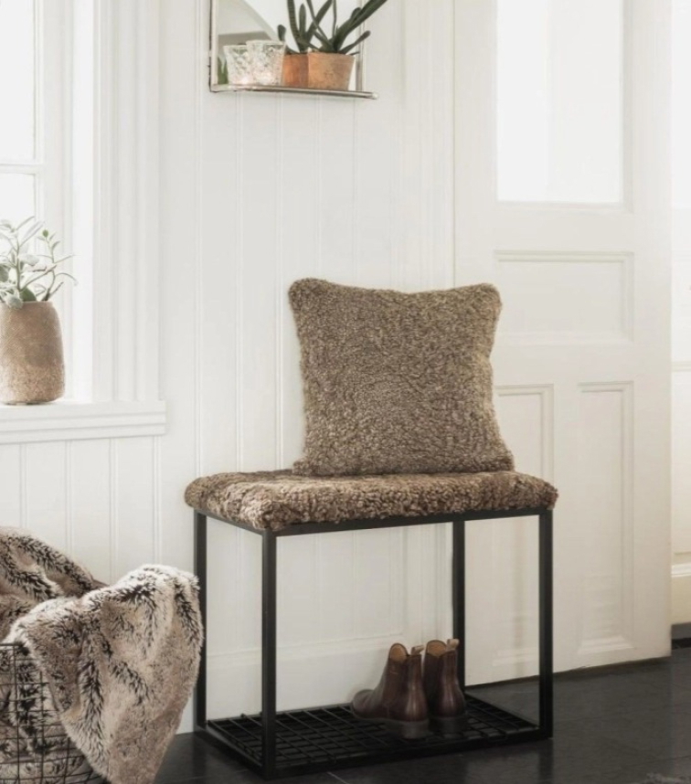 Polštář australská kožešina Curly, přírodní šedá, 45x45 cm