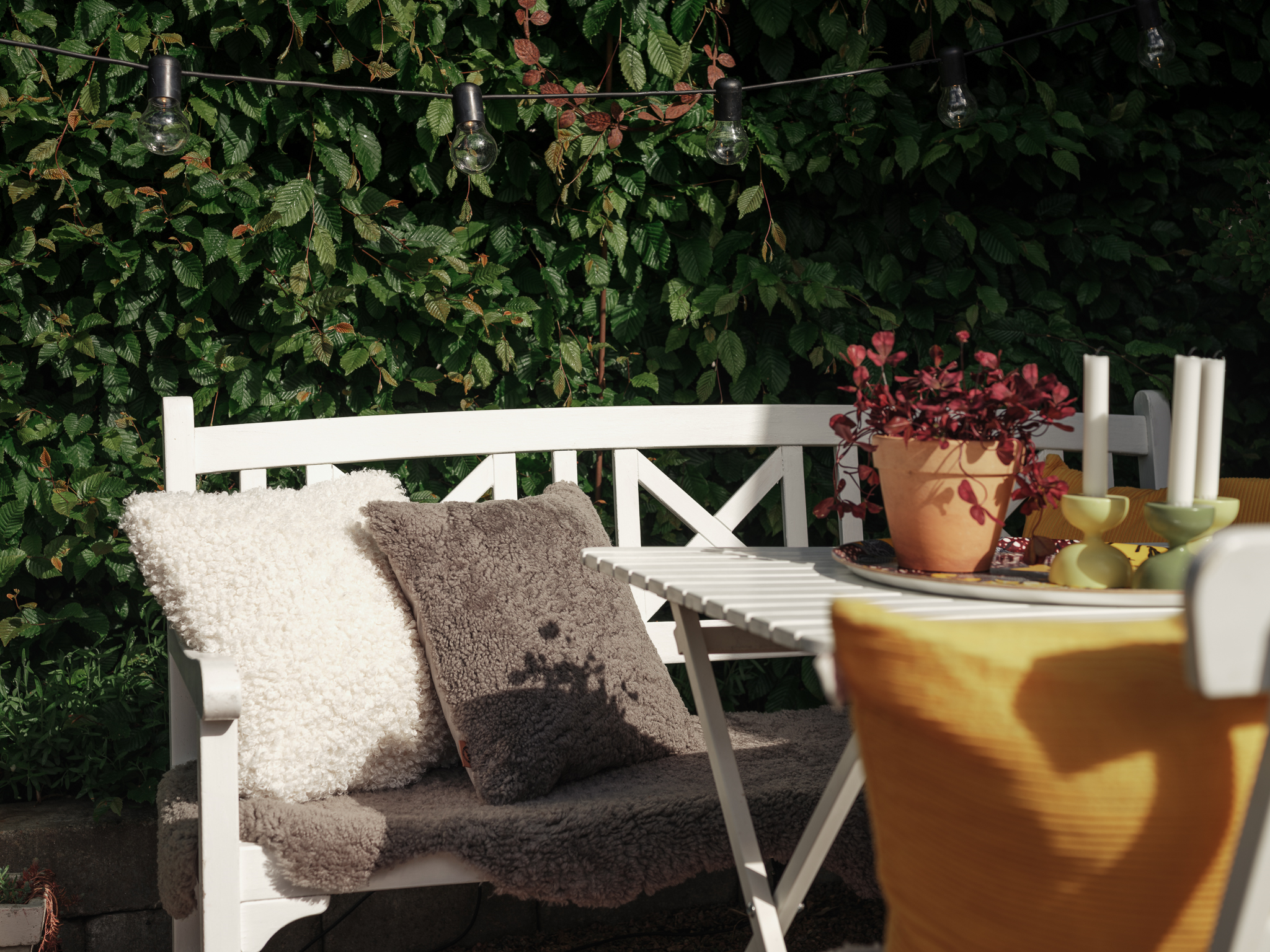 Kudrnatá australská kožešina Curly, karamelová, 95x60 cm