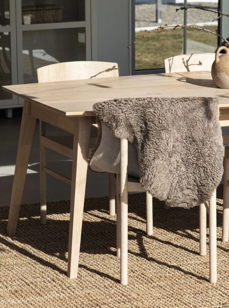 Kožešina na židli Curly Lt.Brown, světle hnědá, O34 cm