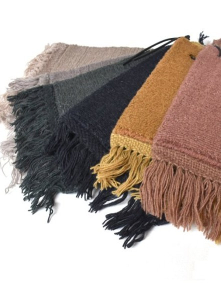 Hustý koberec Une Ochre, okrový