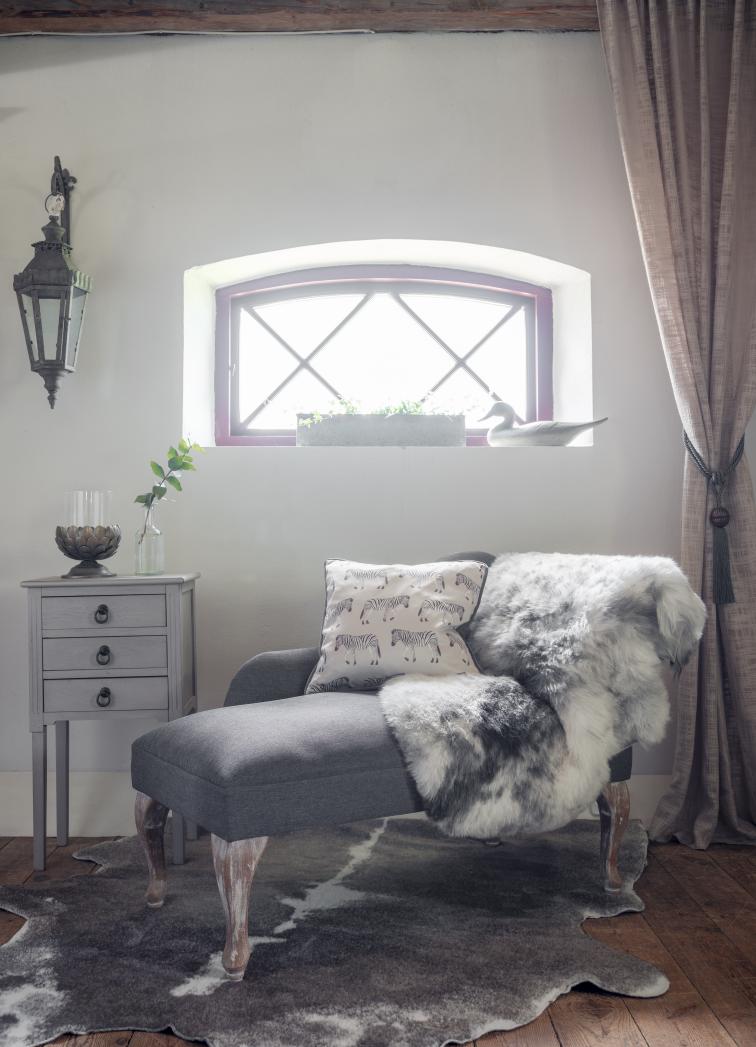 Frizzy australská kožešina, šedá