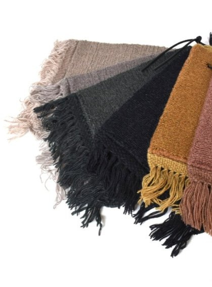 Hustý koberec Une Sand, pískový