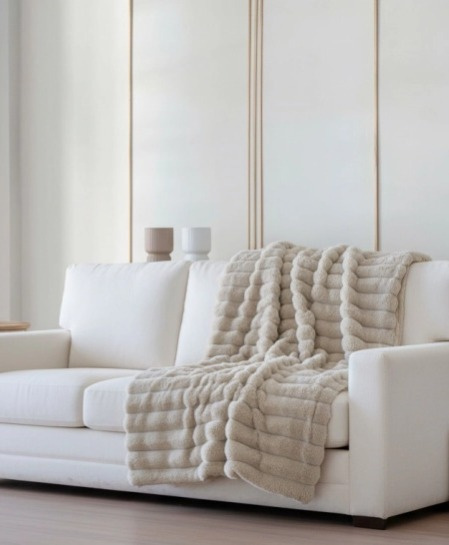 Hřejivý přehoz Cedric White, bílý, se 2 povlaky na polštáře 270x270 cm