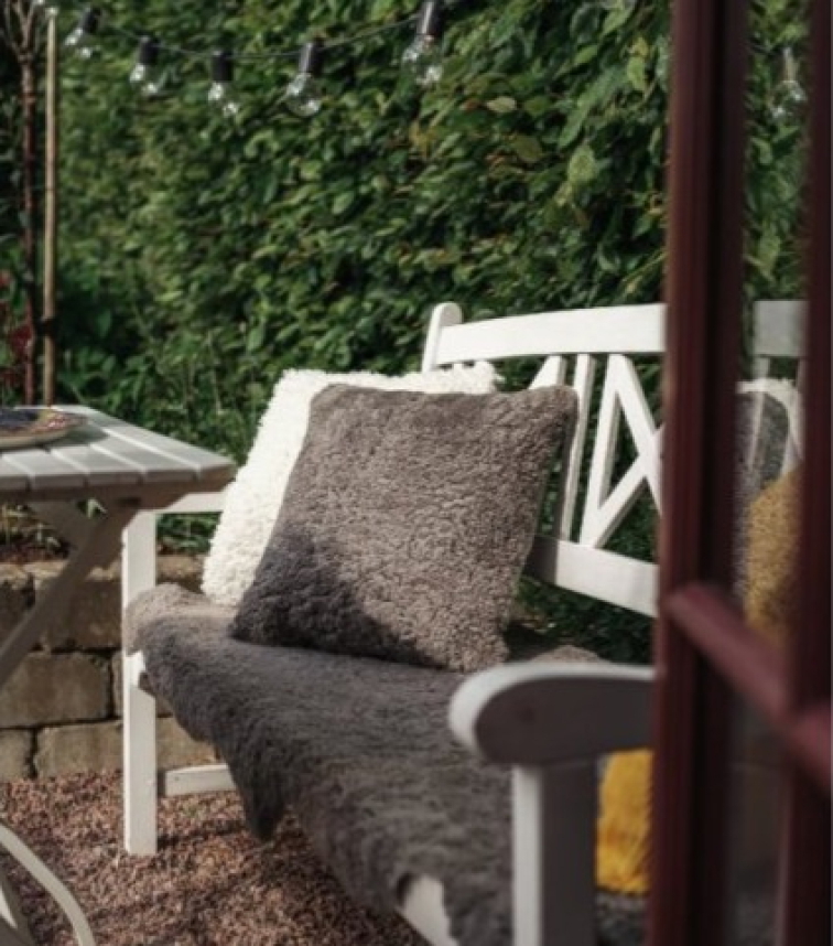 Polštář australská kožešina Curly, šedo-hnědá, 45x45 cm