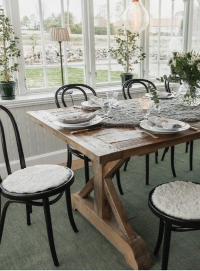 Kožešina na židli Curly Beige, béžová, O34 cm