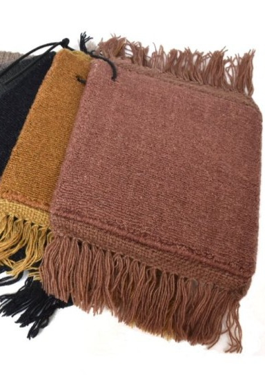 Hustý koberec Une Rose, starorůžový