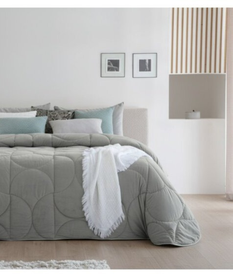 Přehoz na postel Arni Grey, šedý, 250x270 cm