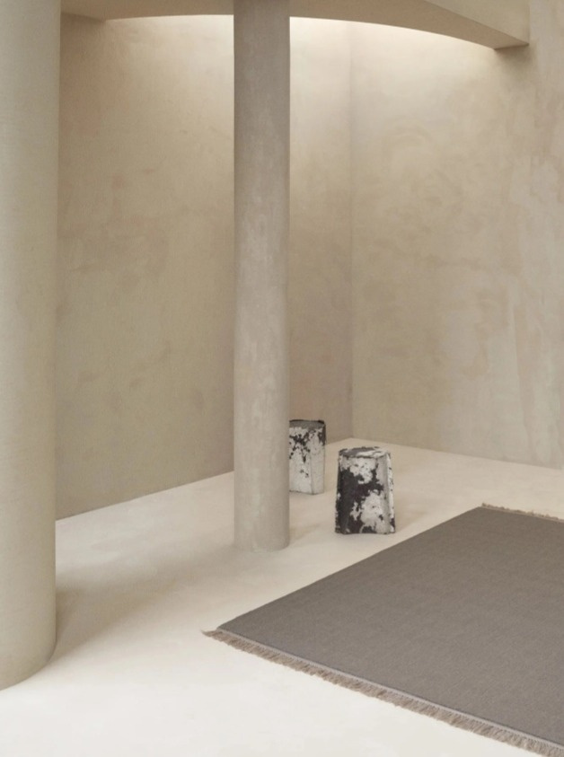 Hustý koberec Une Grey, šedý