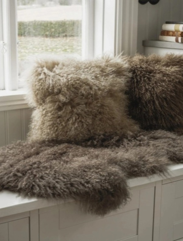 Kožešinový polštář Taupe, tibetská kožešina, 40x40 cm