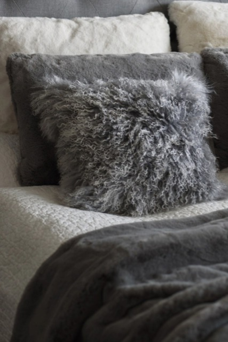 Polštář Silvertop, tibetská kožešina, šedá, 40x40 cm