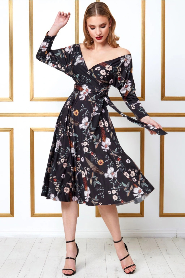 5 šatů, které by vám v září neměly chybět v šatníku