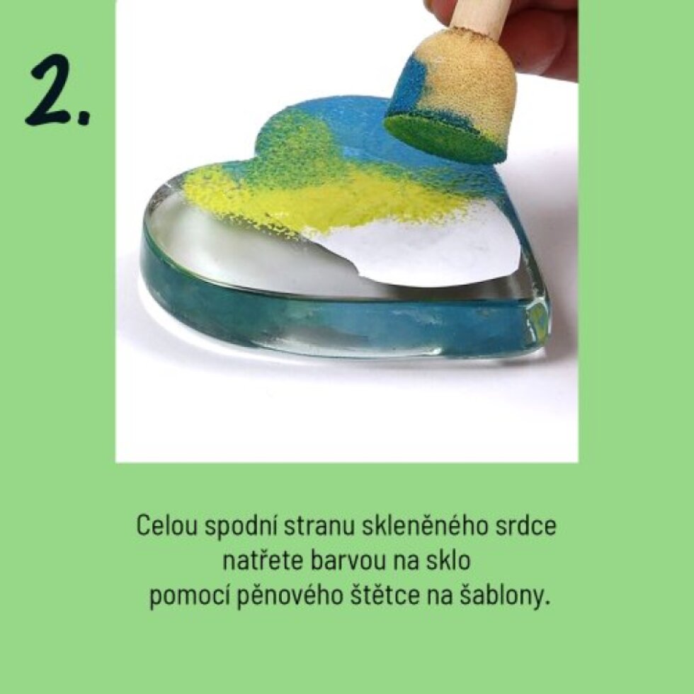 SKLENĚNÉ SRDCE PRŮHLEDNÉ 10 x 9 cm