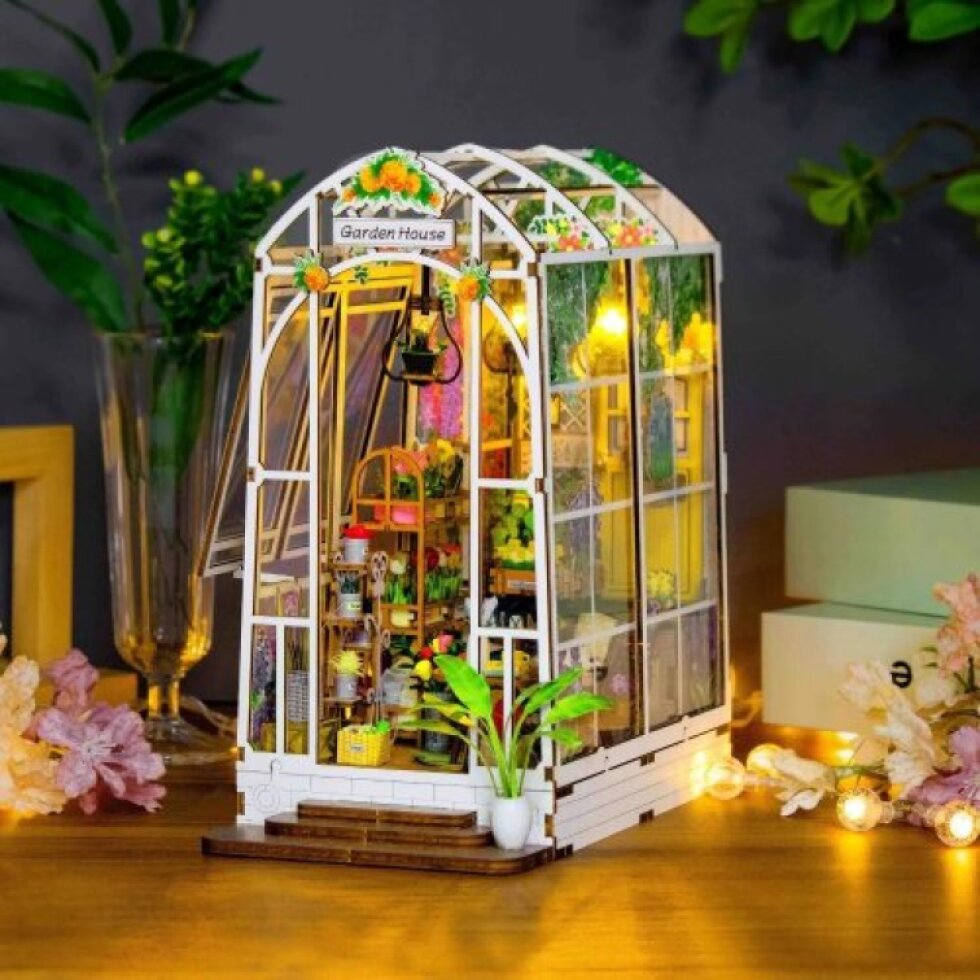 Book Nook sada - Skleník plný květin