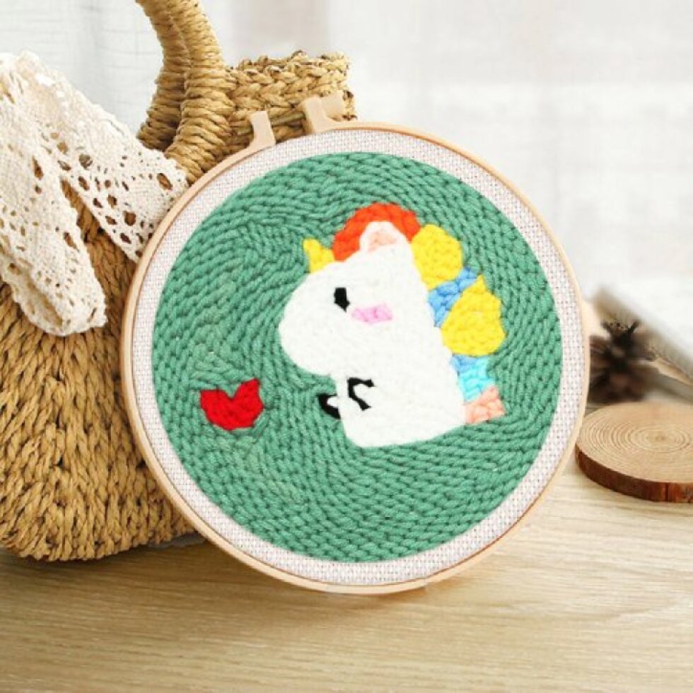 Vyšívání dutou jehlou sada - MALÝ DRAK A SRDCE 20x20 cm kulatý rám