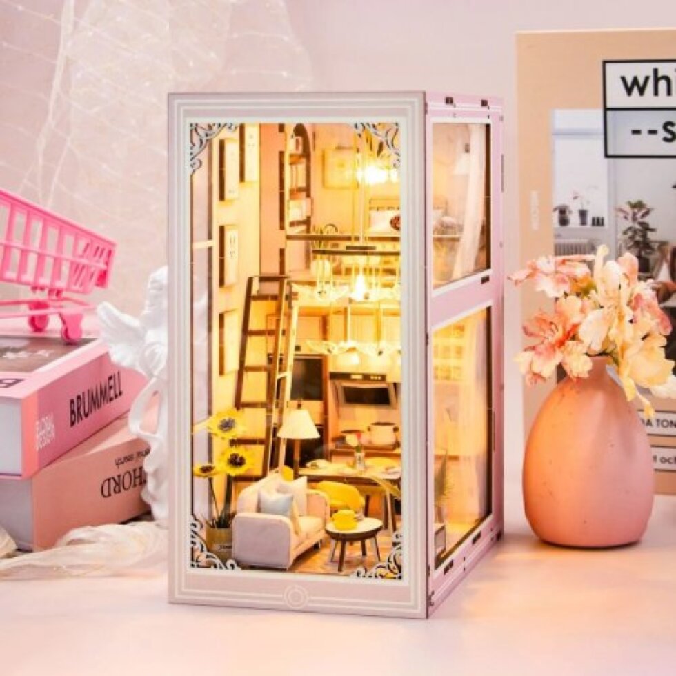 Book Nook sada - Růžový loft