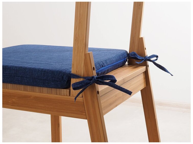 Sedák 40 x 40 cm se šňůrkami - Modrý