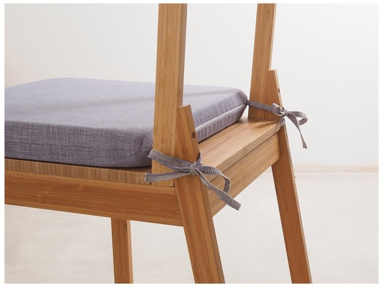 Sedák 40 x 40 cm se šňůrkami - Šedý