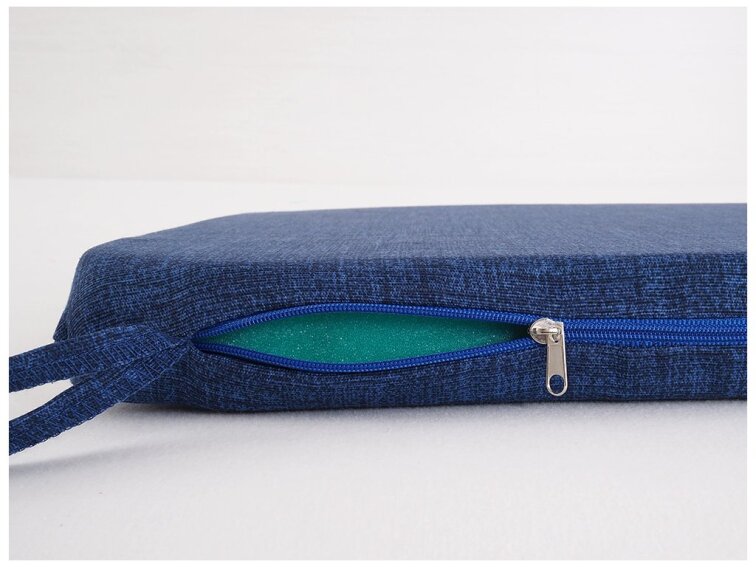 Sedák 40 x 40 cm se šňůrkami - Modrý