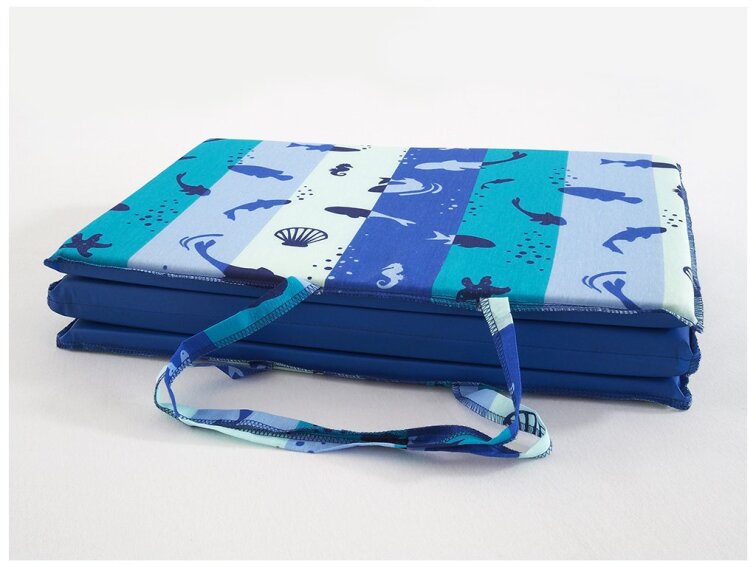 Plážové lehátko - modrotyrkysové pruhy s rybkami