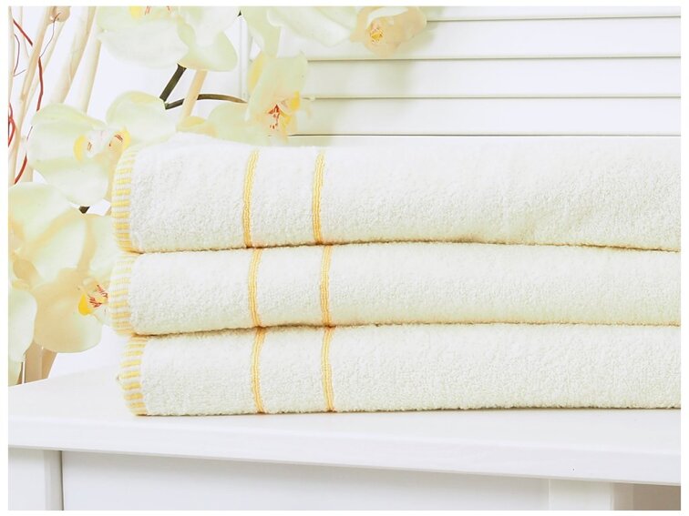 Ručník s výšivkou 50x90 Heřmánek - Vanilková