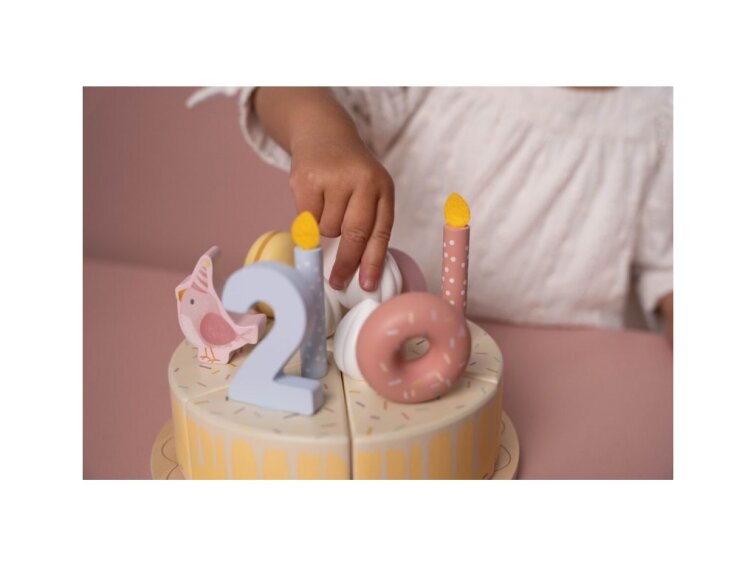 Little Dutch Narodeninová torta