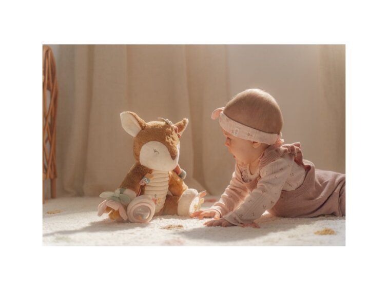 Little Dutch Srnka plyšová s aktivitami Fairy Garden