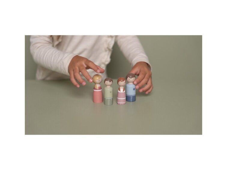 Little Dutch Sada drevených bábik Family Rosa