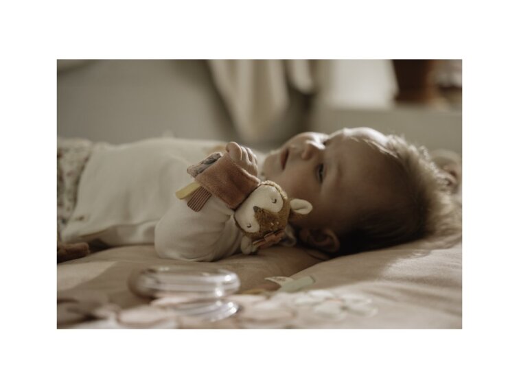 Little Dutch Hrkálka na ruku