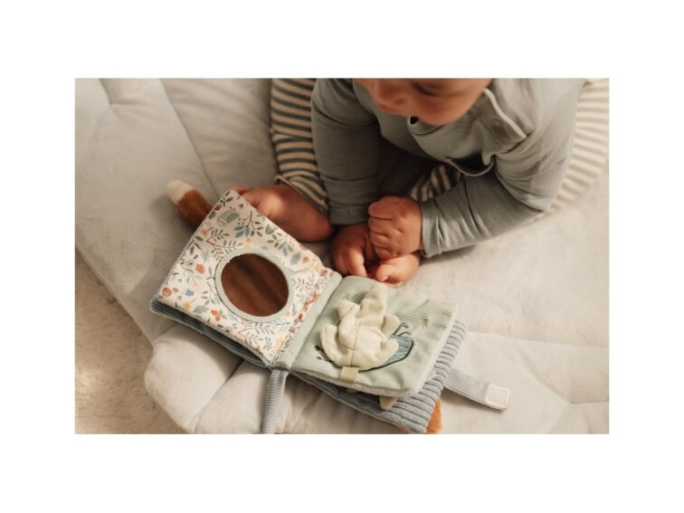 Little Dutch Závesná textilná knižka s aktivitami