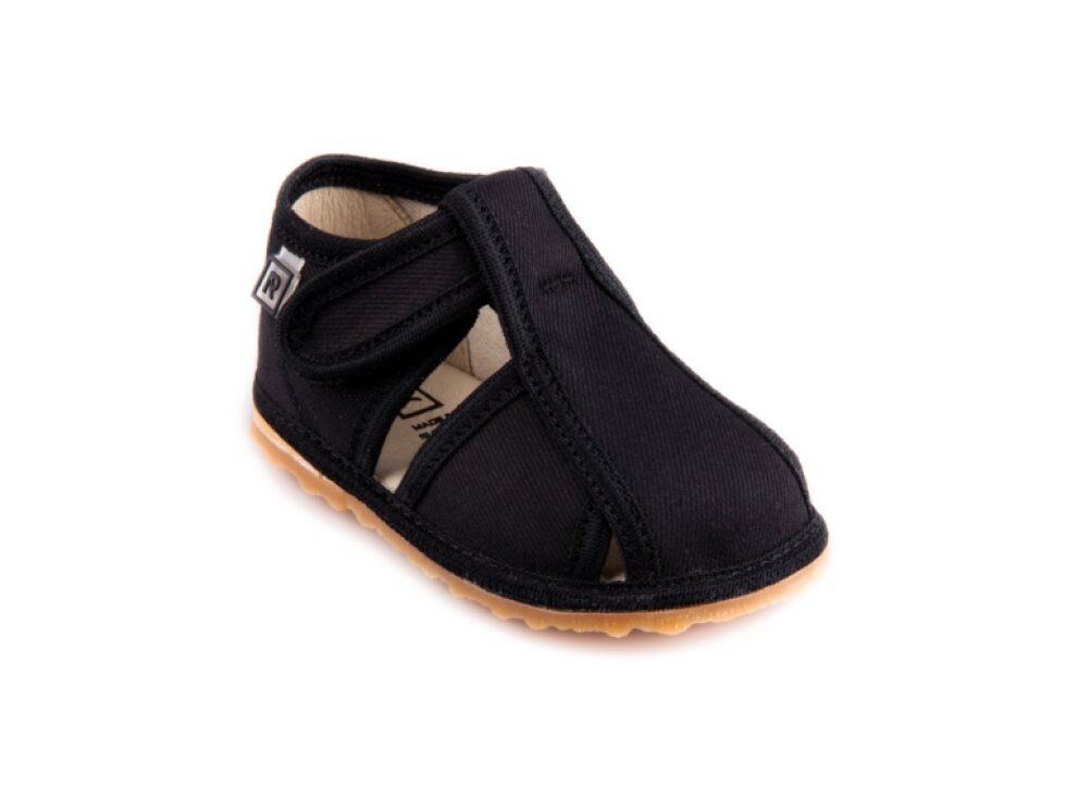 RAK - Inovatívne papučky s uzavretou špicou Čierne 100015-4*BBBI