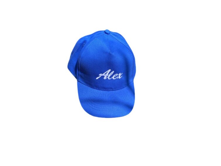 Detská šiltovka s vyšitým vlastným menom