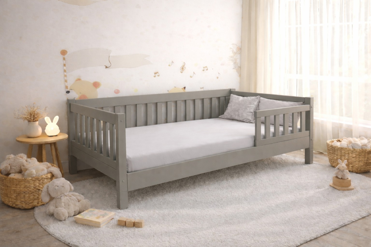 DŘEVĚNÁ MONTESSORI POSTEL LULU PLUS 90x200 ŠEDÁ + ROŠT ZDARMA