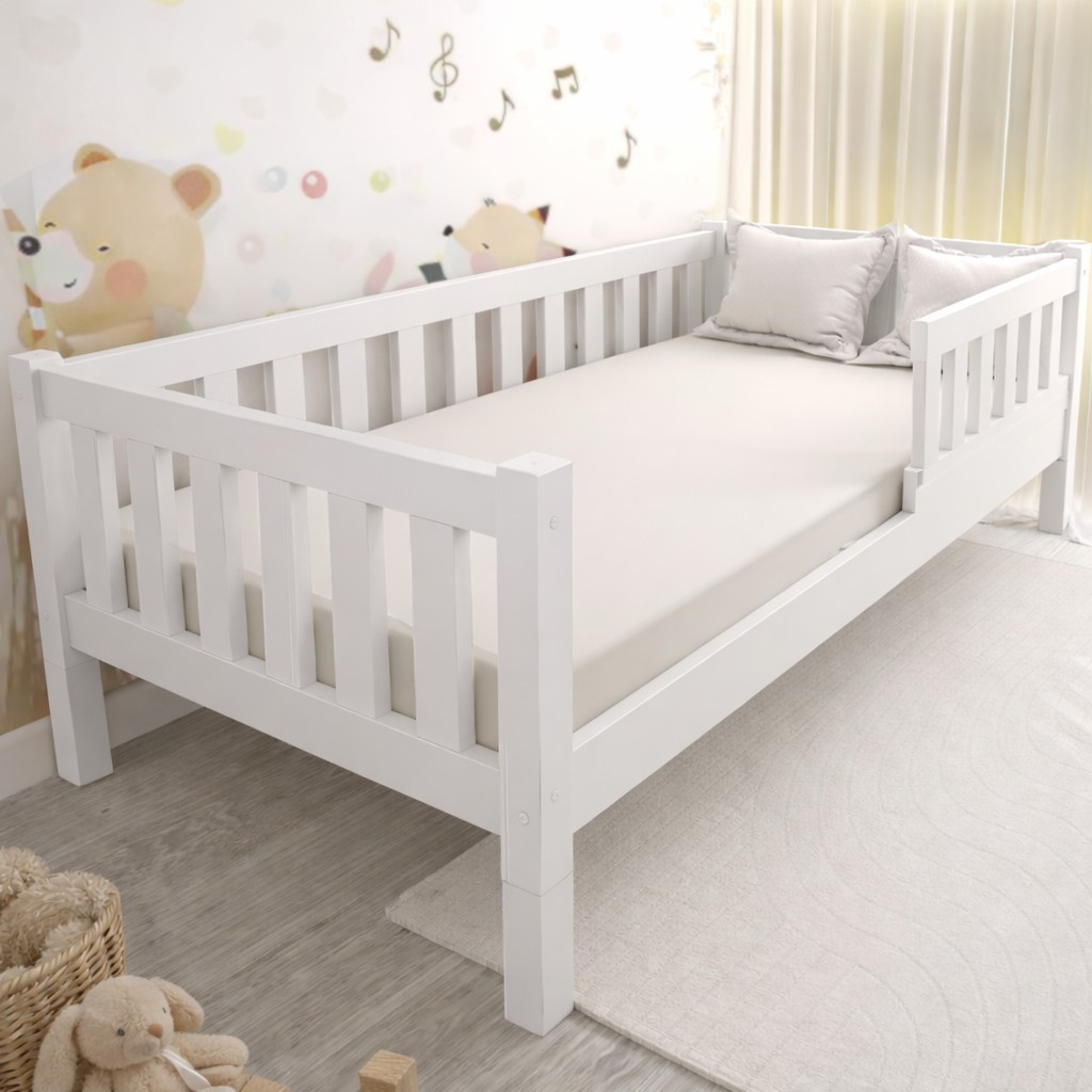DŘEVĚNÁ MONTESSORI POSTEL LULU PLUS 80x200 BÍLÁ + ROŠT ZDARMA