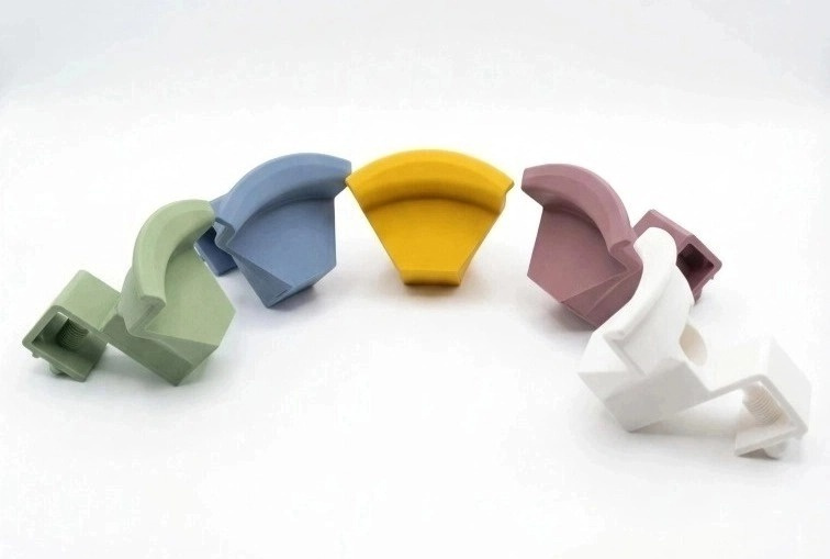 Držák na čtecí tužku a sluchátka