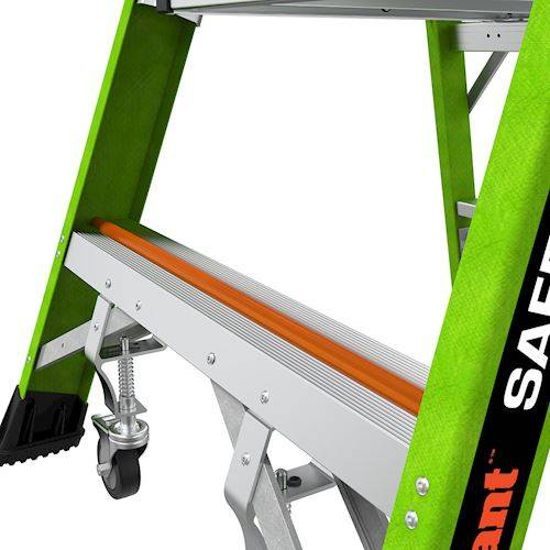Little Giant - Mobile platform ladder with Safety Cage 2.0
