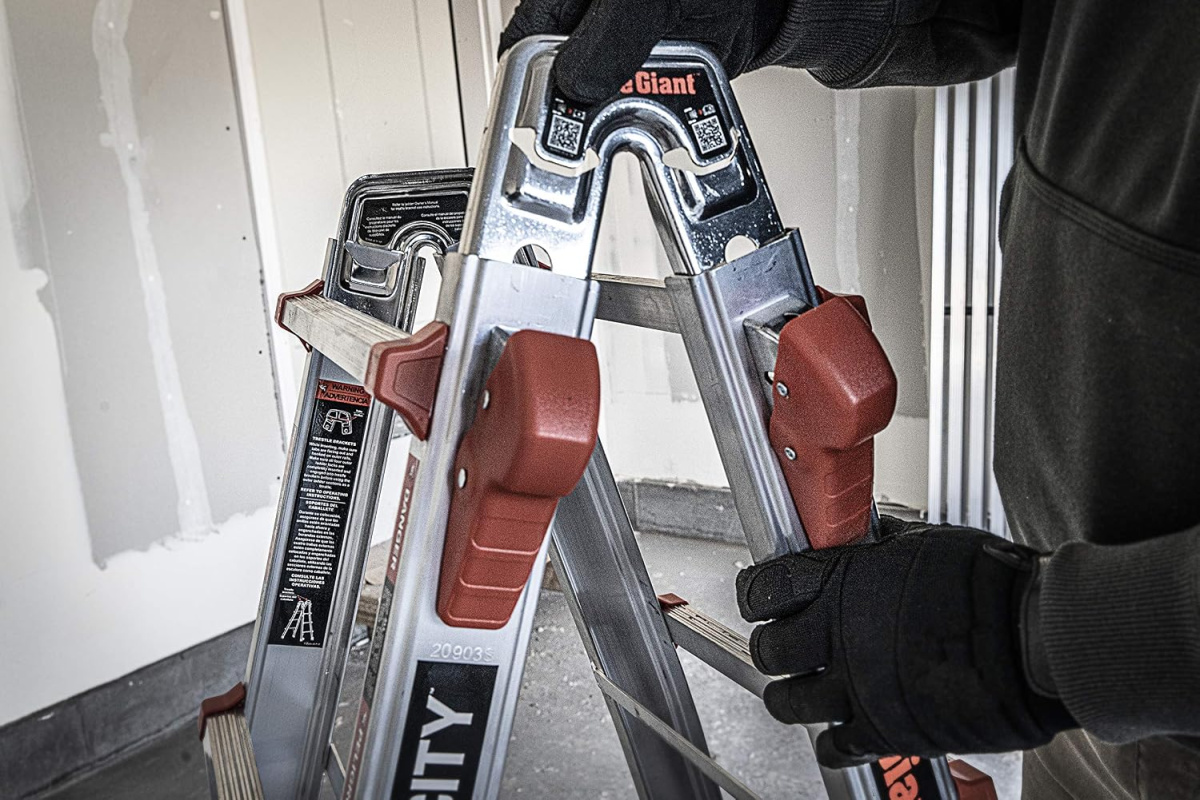 Little Giant - bracket holders for ladders