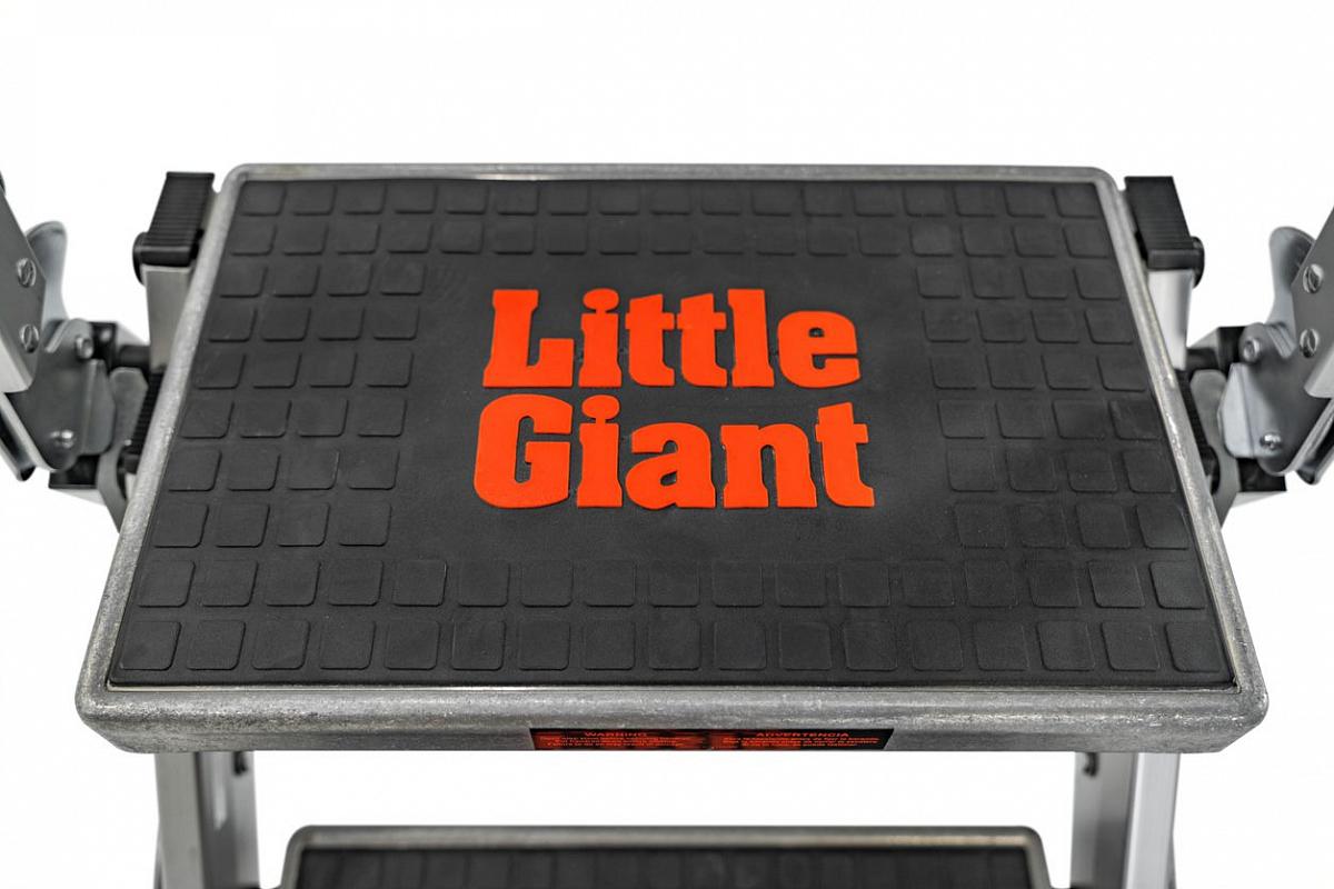 Little Giant | Safety Step – bezpečnostní schůdky s madlem