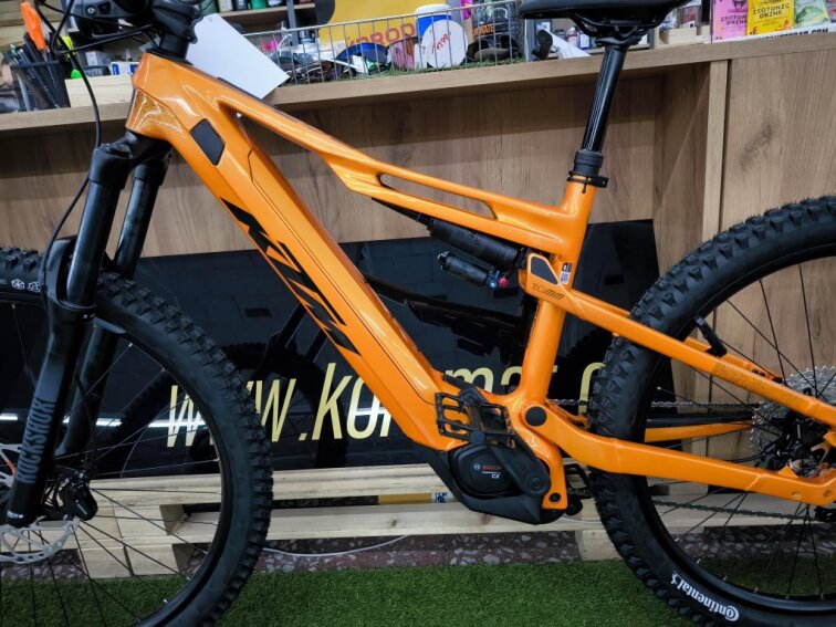 KTM MACINA KAPOHO 8973 L, fresh orange, 800Wh, 2026, celoodpružené elektrokolo