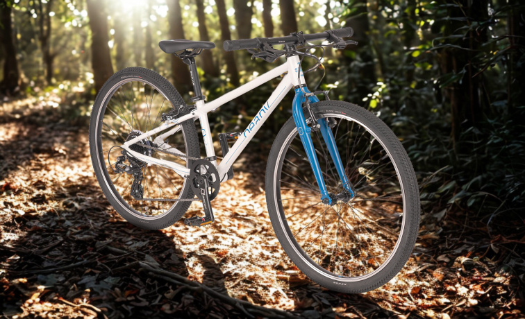 Dětské kolo BEANY ZERO 24 white