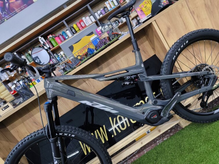 KTM MACINA KAPOHO 8971 Di2 olive pearl, 800Wh, 2026, celoodpružené elektrokolo