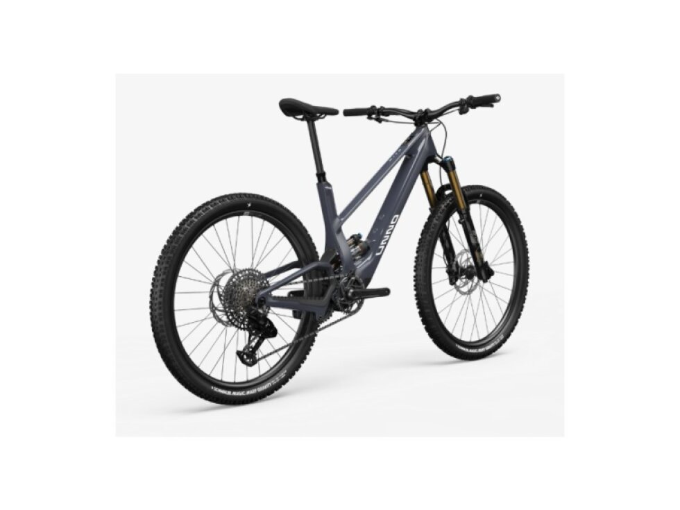 UNNO Mith Race, DJI Avinox - 120Nm, baterie 800Wh, celoodpružené elektrokolo