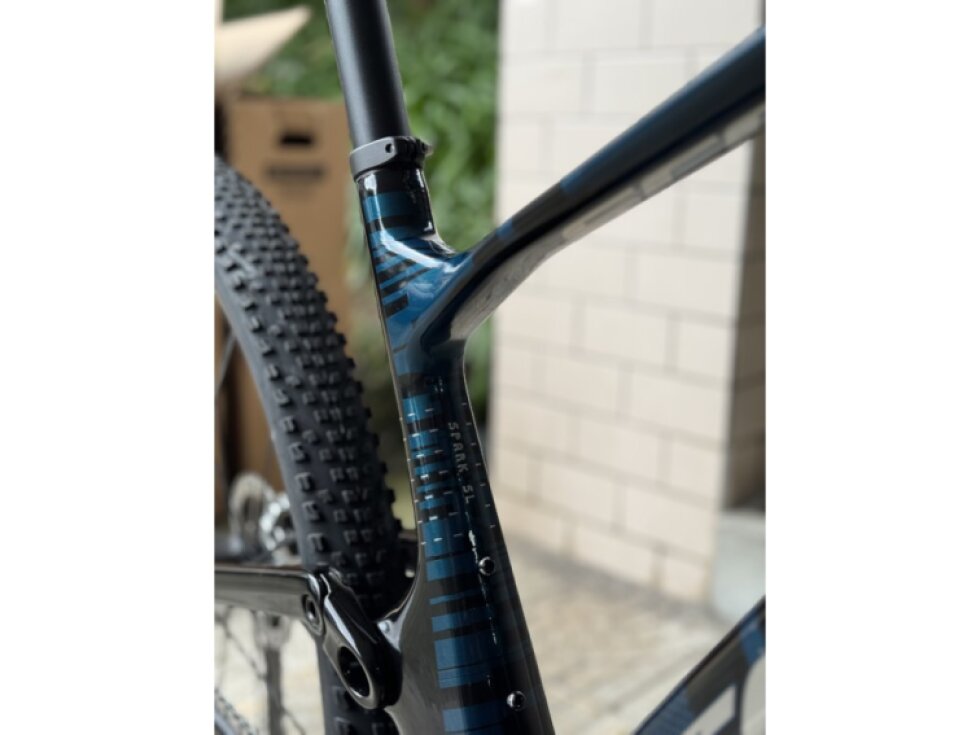 SCOTT Spark RC SL martin green 2025, celoodpružené kolo