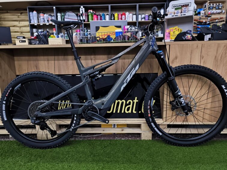 KTM MACINA KAPOHO 8971 Di2 olive pearl, 800Wh, 2026, celoodpružené elektrokolo