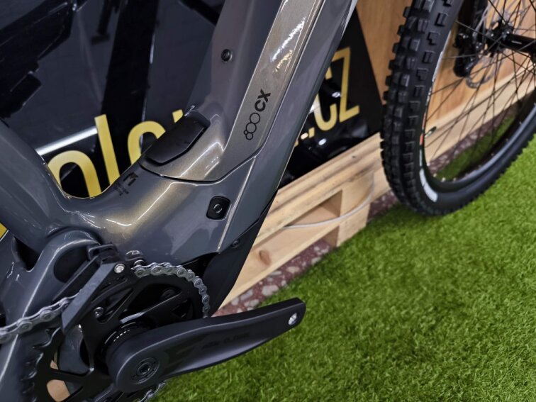KTM MACINA KAPOHO 8971 Di2 olive pearl, 800Wh, 2026, celoodpružené elektrokolo