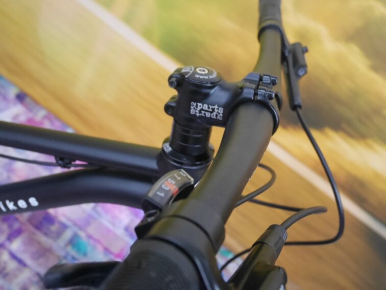 KUbikes 20S MTB Disc Black, 8,8kg, lehké dětské kolo