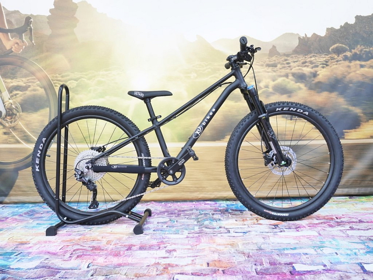 KUbikes 24S Trail Air Black, 9,67kg, lehké dětské kolo