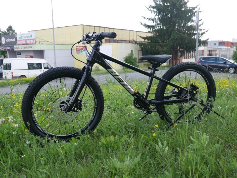 Lehké dětské kolo BEANY BLASTER XC 20 - černá 7,9kg