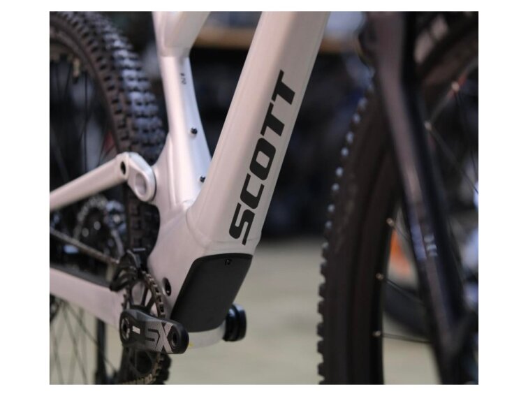 SCOTT Spark 970 silver, celoodpružené kolo