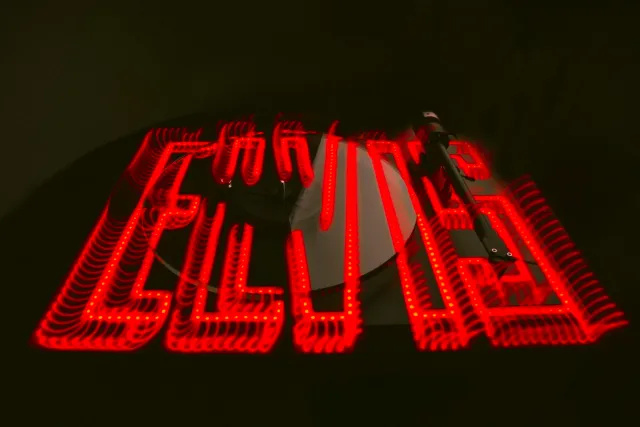 Pro-Ject ELVIS + Sumiko Rainier